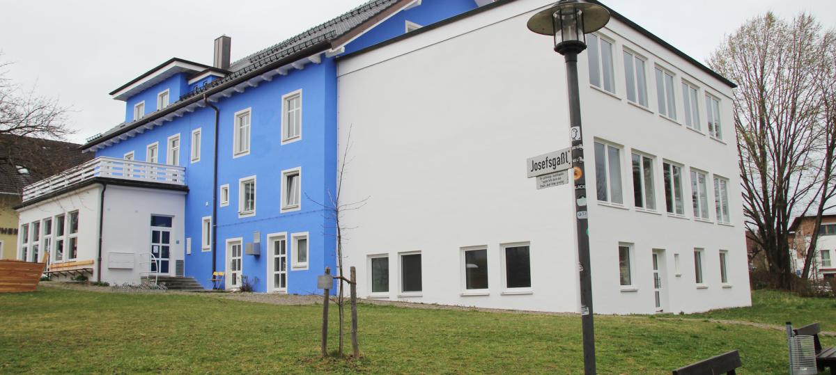 Die Dießener Tafel erhält ein Vordach