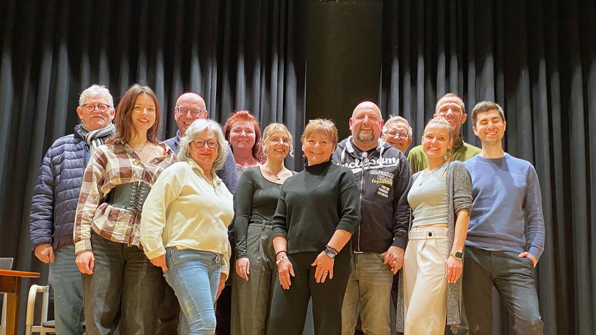 Neues-Theaterst-ck-auf-der-Zusamb-hne-So-kommen-Sie-an-Karten-f-r-Dem-Himmel-sei-Dank-