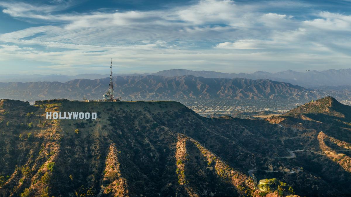Auf-nach-Hollywood-eine-Wanderung-mit-einer-Schauspielerin-zum-ber-hmten-Schriftzug