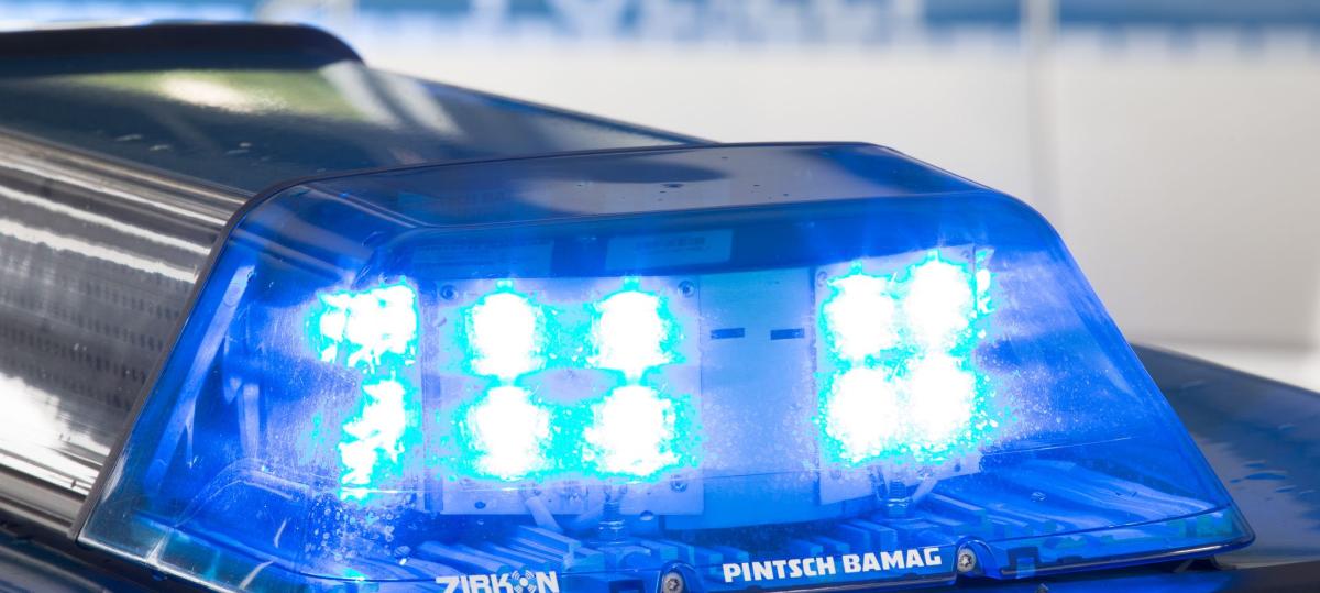 Auto erfasst Radfahrerin: 33-Jährige wird bei Unfall am Landratsamt verletzt