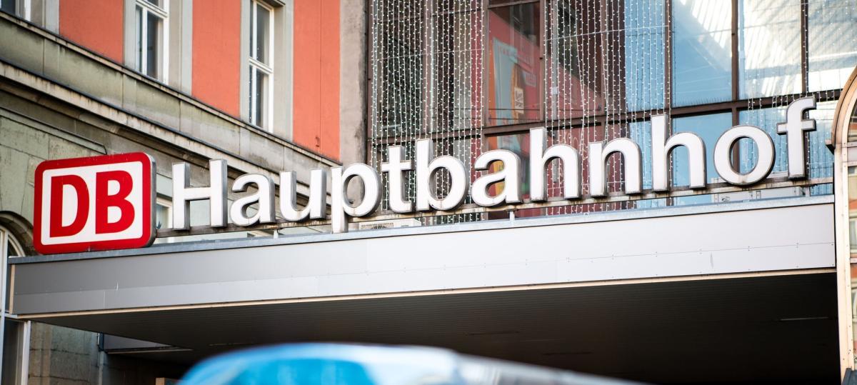 Stunden nach Entlassung aus der JVA: 43-Jähriger greift Bundespolizisten an