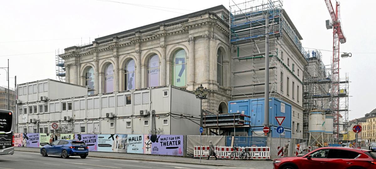 Ausfall einer Elektrofirma wirbelt Bauarbeiten beim Augsburger Staatstheater durcheinander