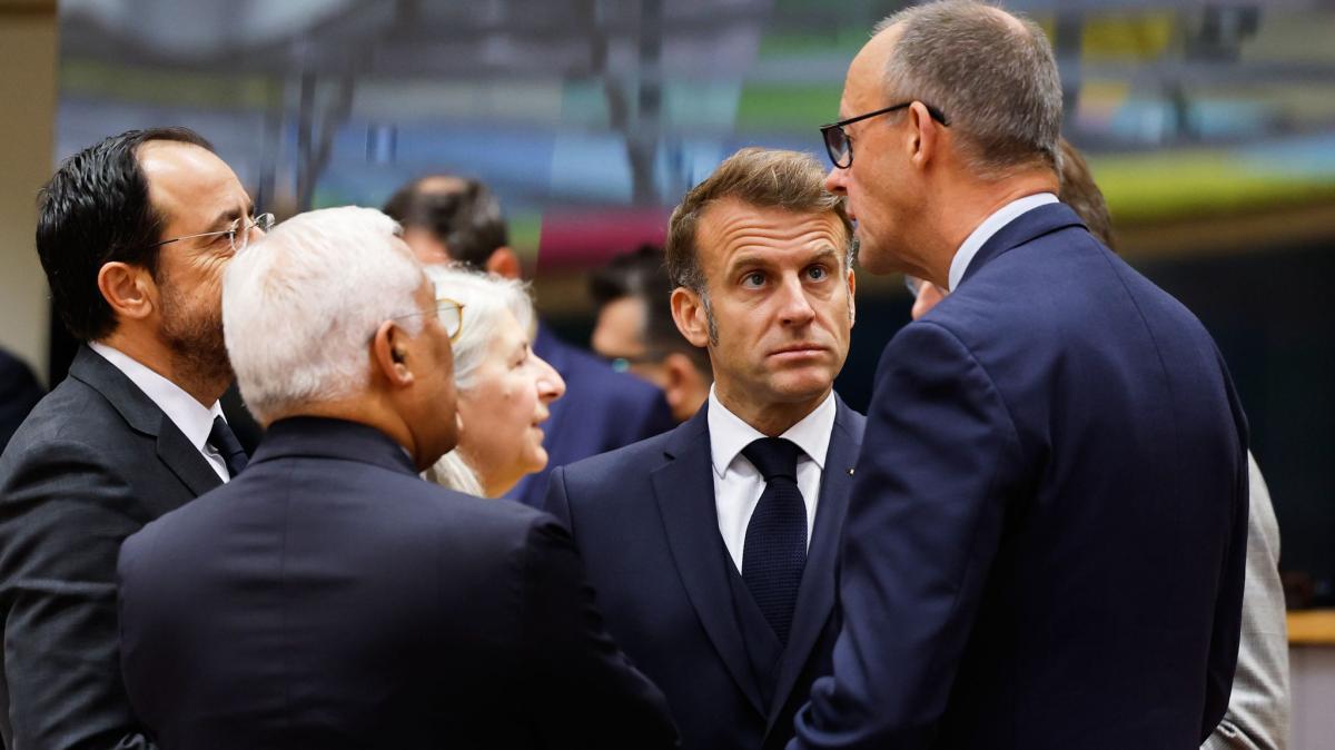 -Die-Kuh-ist-wahrscheinlich-nicht-ganz-vom-Eis-EU-Sondergipfel-wird-zur-Man-ver-Kritik