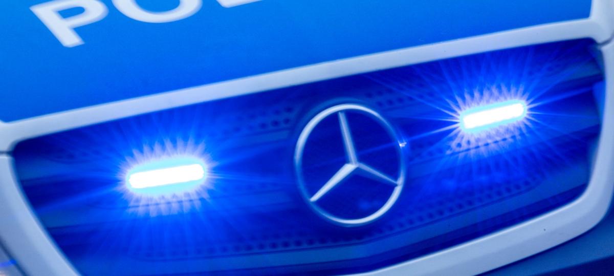 Autofahrer missachtet Vorfahrt und verursacht Unfall – 9000 Euro Schaden