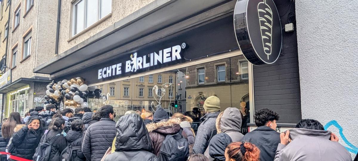 Wieder muss es Berlin sein: Neue Döner-Kette hat in Ulm eröffnet