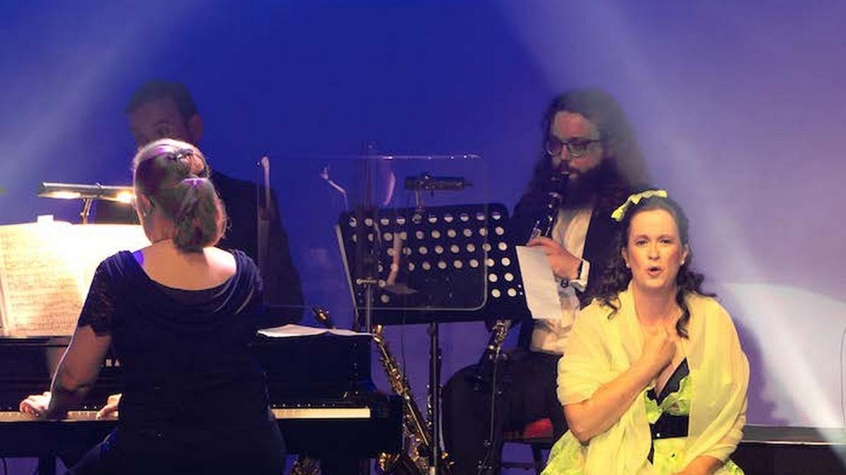 Eine-festliche-Gala-der-Extraklasse