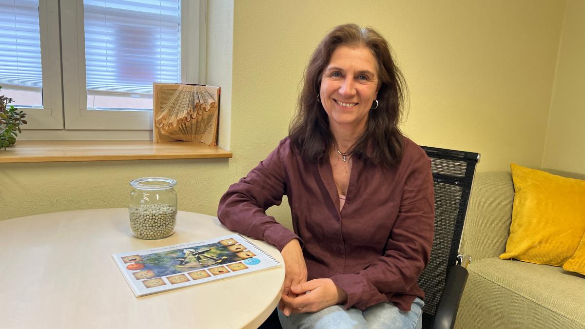 Ursula-Jurende-ist-die-neue-Traumap-dagogin-f-r-Sch-ler-in-Wertingen