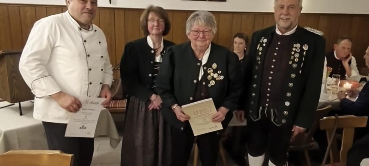 Mitglieder werden für langjährige Treue geehrt