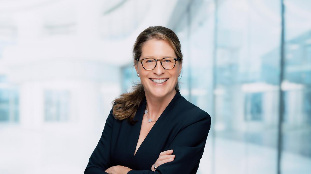 Fr-here-Renk-Chefin-Wiegand-Wir-r-sten-in-Deutschland-nicht-schnell-genug-auf-