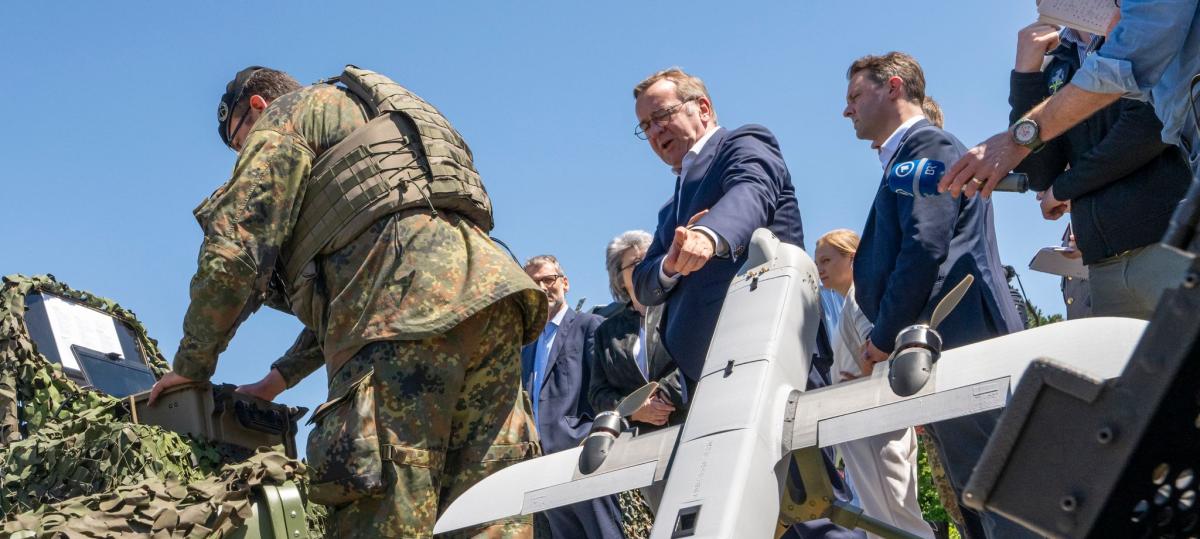 Warum Bayern Rüstungsfirmen mit einem neuen Gesetz hilft