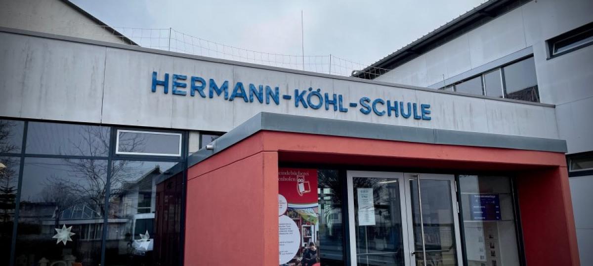 Polizeieinsatz rund um Hermann-Köhl-Schulen: Achtjähriger soll Schulleitung bedroht haben