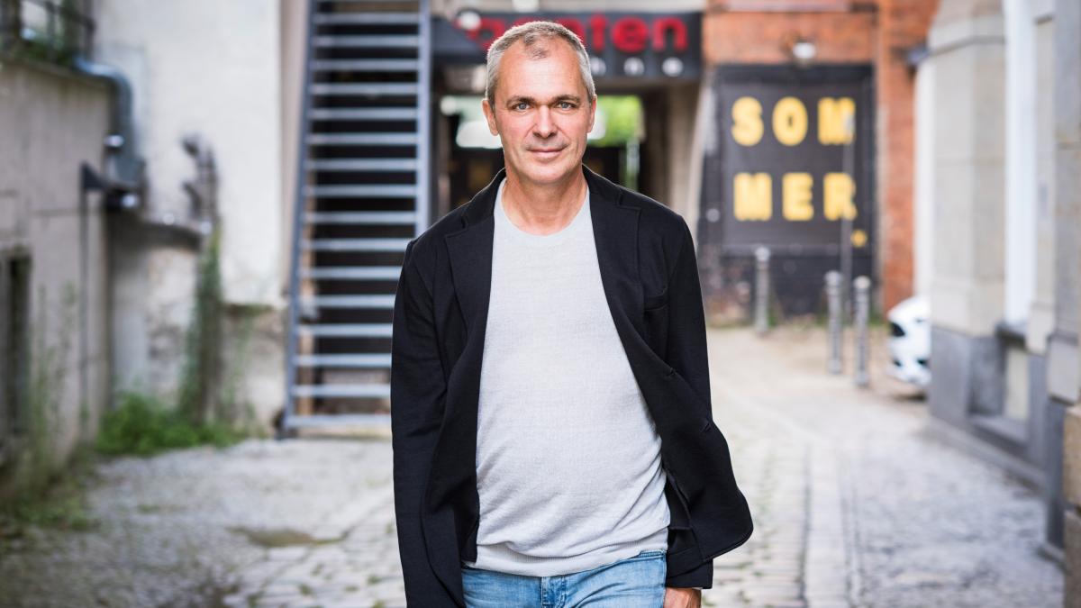 Synchronsprecher-k-mpfen-gegen-Netflix-und-KI-Viele-f-rchten-um-ihre-Existenz-