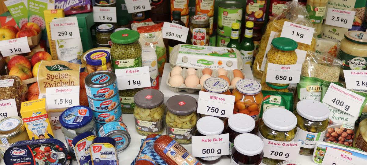 Gut gewappnet für den Notfall: Kekse und Dosen sind wieder angesagt