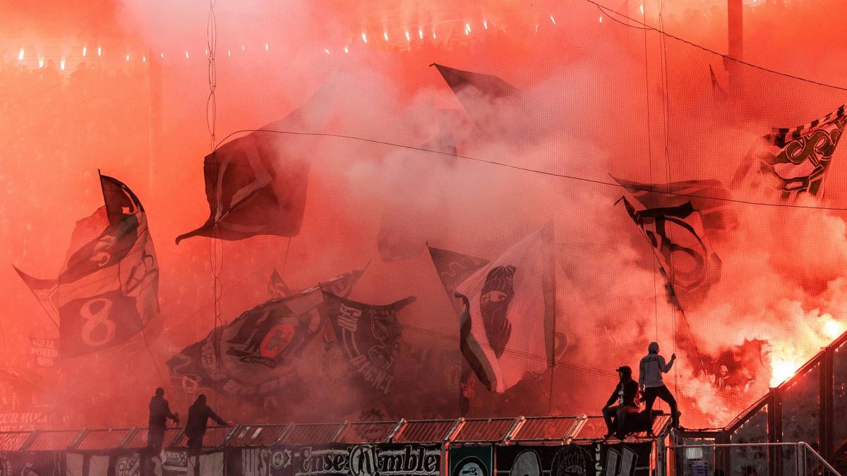 Erstes-Spiel-nach-Krawallen-Hannover-siegt-in-Magdeburg