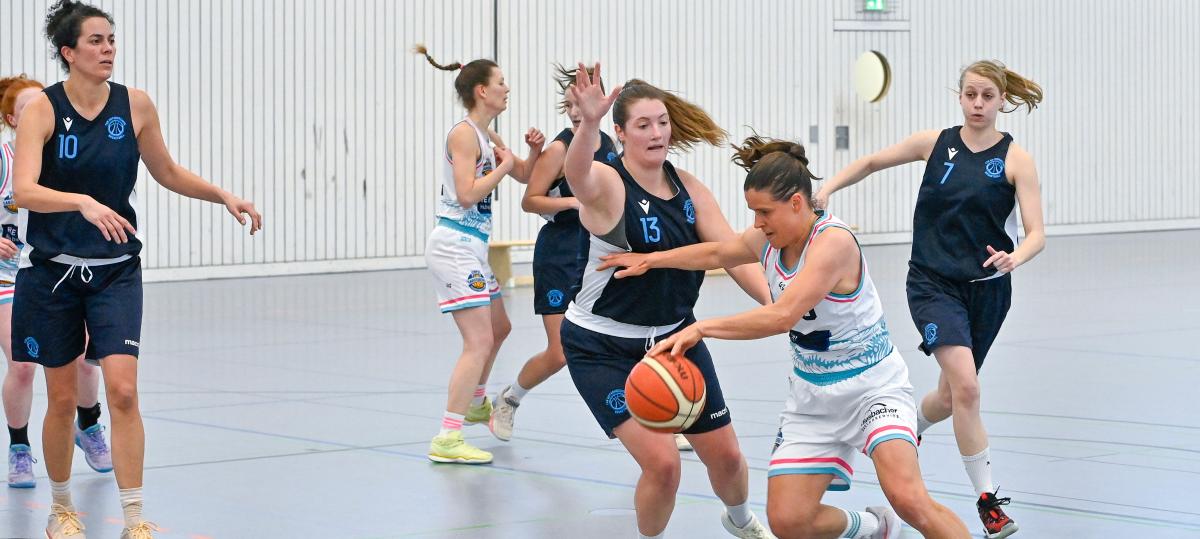 Mit einem Punkt gewinnen die Damen des DJK Landsberg