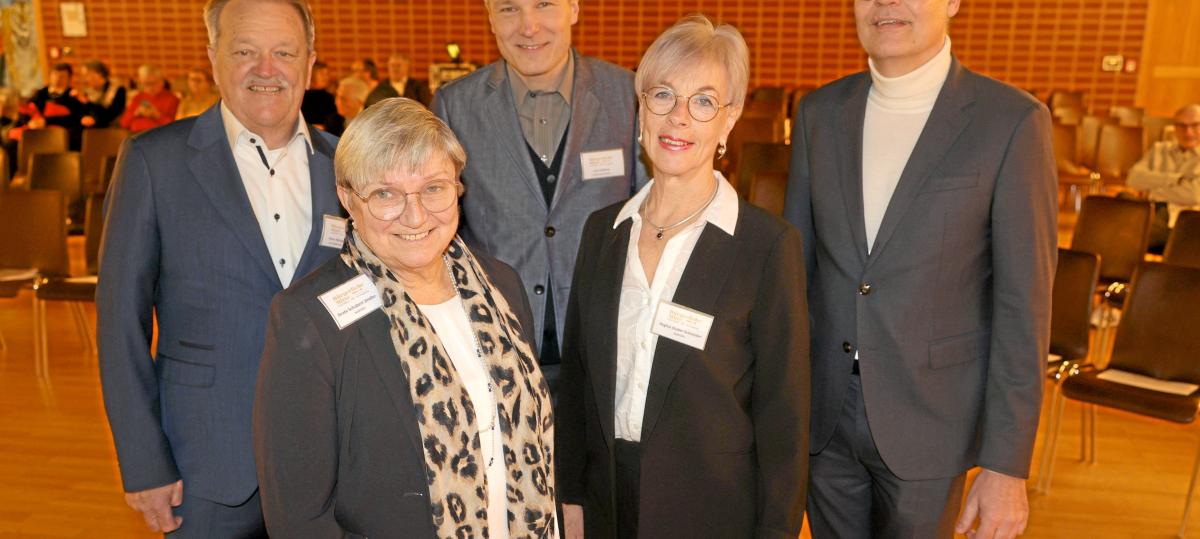 Bürgerliche Mitte demonstriert Harmonie