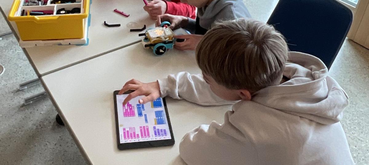 Robotik an der Wirtschaftsschule