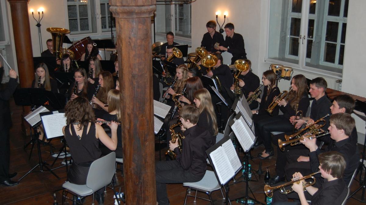 Ausged-nntes-Orchester-in-Sulzfeld-steht-vor-der-Aufl-sung