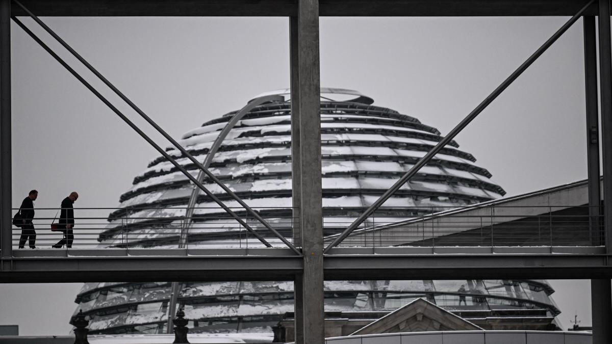 Was-in-Berlin-alles-schiefl-uft-trotz-der-Milliarden-aus-Bayern