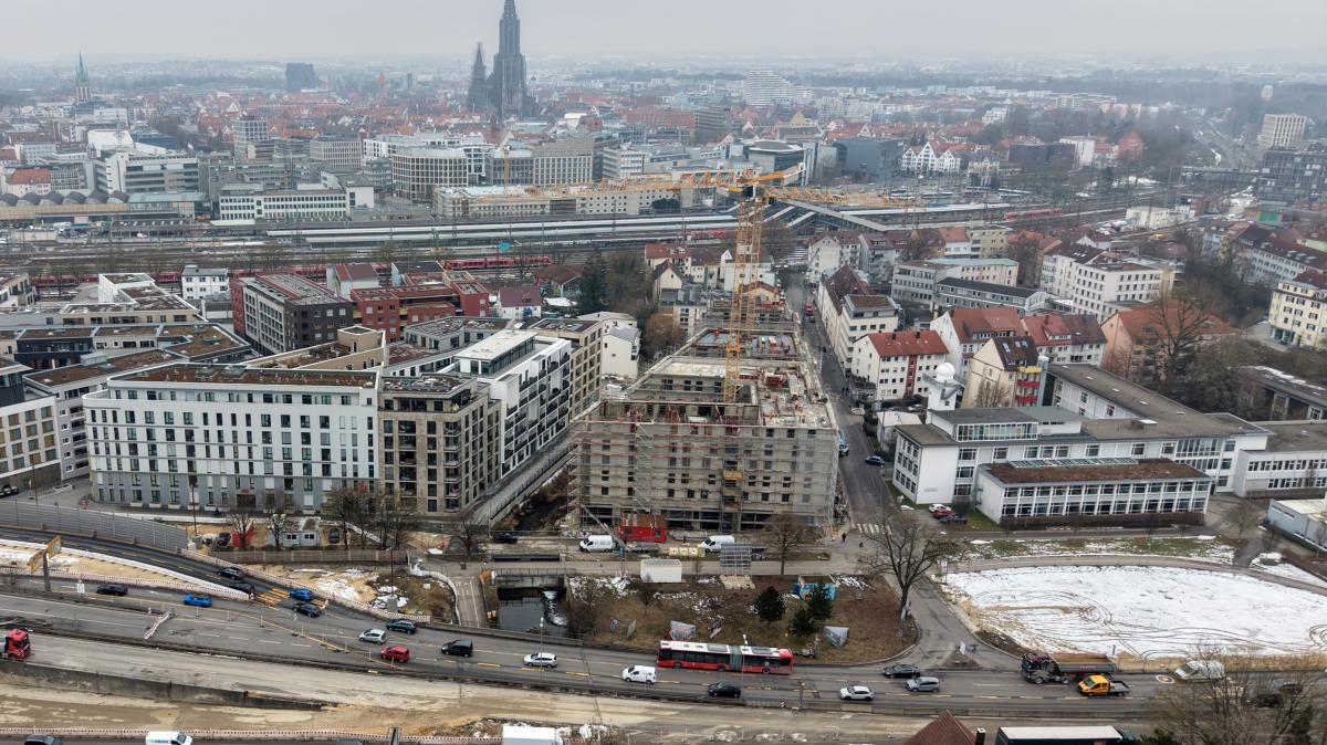 Auf-der-B10-Baustelle-geht-es-Schlag-auf-Schlag-Diese-Sperrungen-sind-geplant