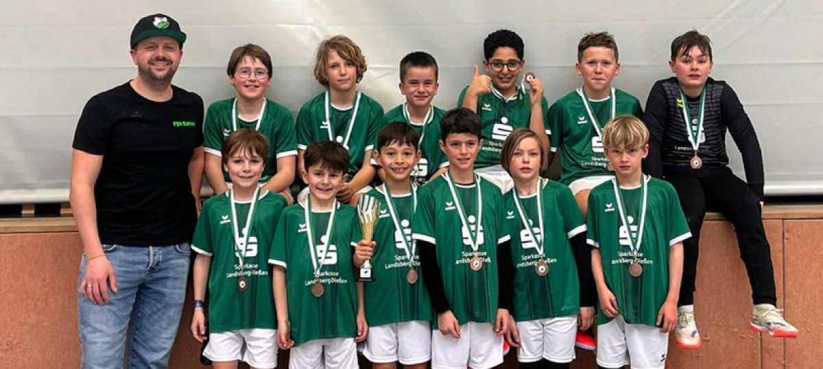 Neues Outfit für die E-Jugend des FSV Eching