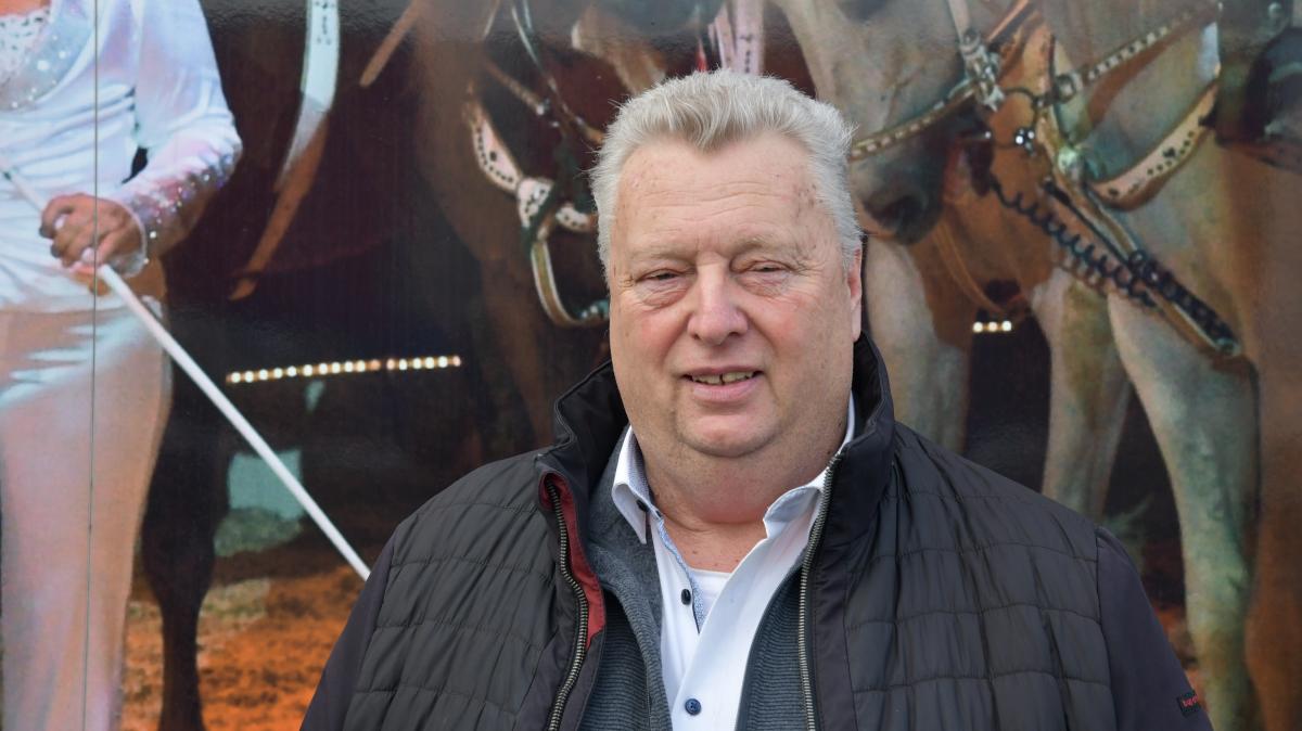 -Ein-Leben-wie-eine-Achterbahn-Sein-Zuhause-ist-der-Zirkus-seine-Heimat-ist-Dillingen