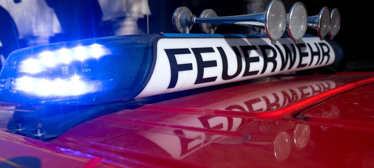 Nach dem Faschingsumzug gibt es Stress zwischen Autofahrer und Feuerwehr