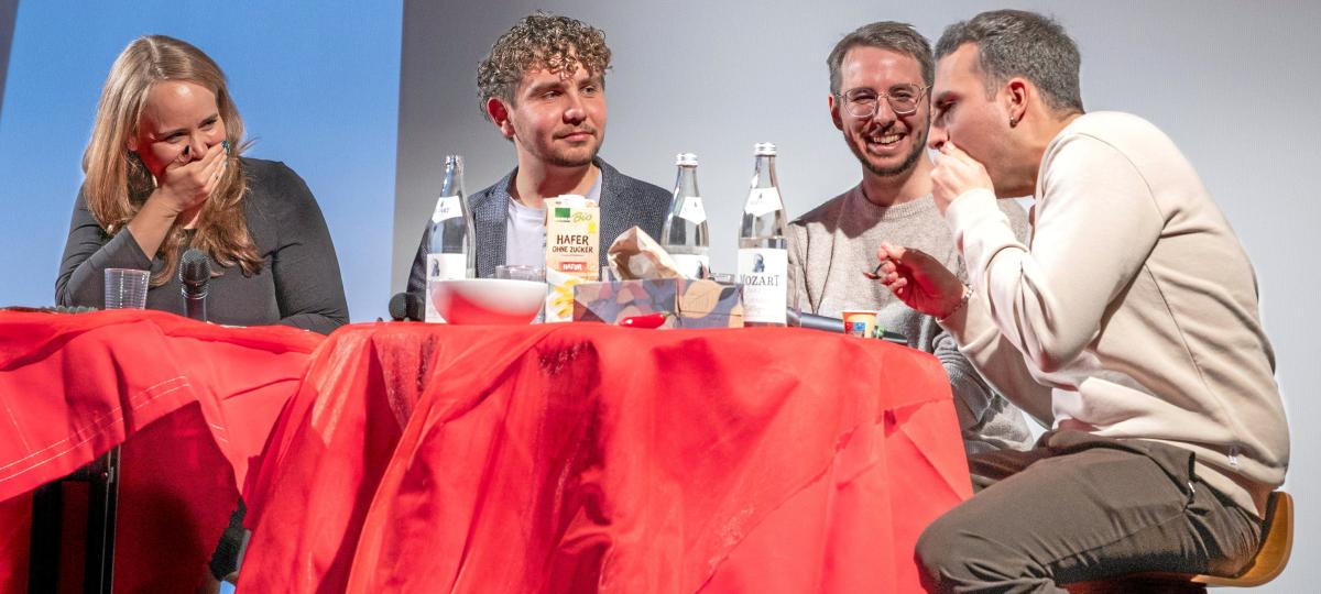 Scharfe Soßen, harte Wahrheiten: Was Ricarda Lang und junge Augsburger Grüne alles gestehen