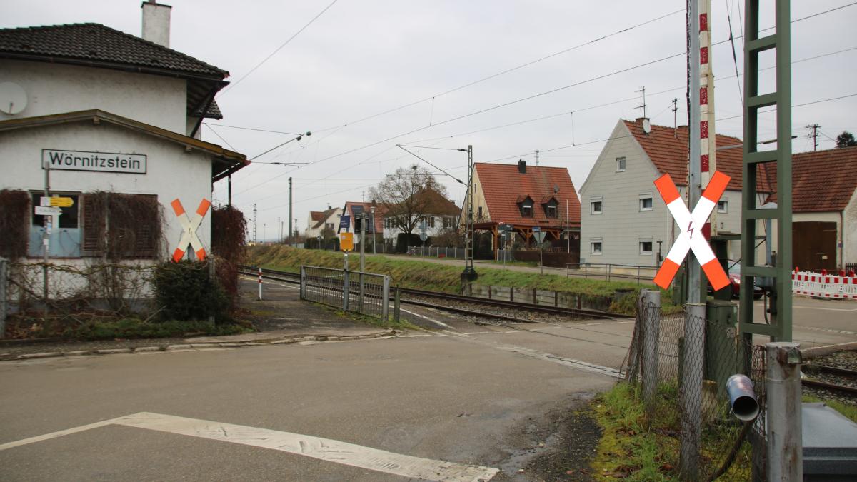 Drei-Varianten-der-DB-Wie-geht-es-mit-dem-Bahn-bergang-in-W-rnitzstein-weiter-