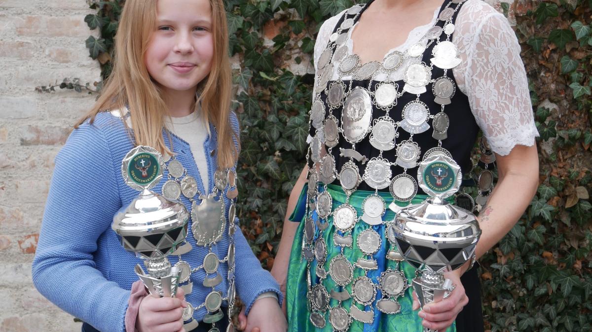 Zwei-K-niginnen-in-Oberottmarshausen