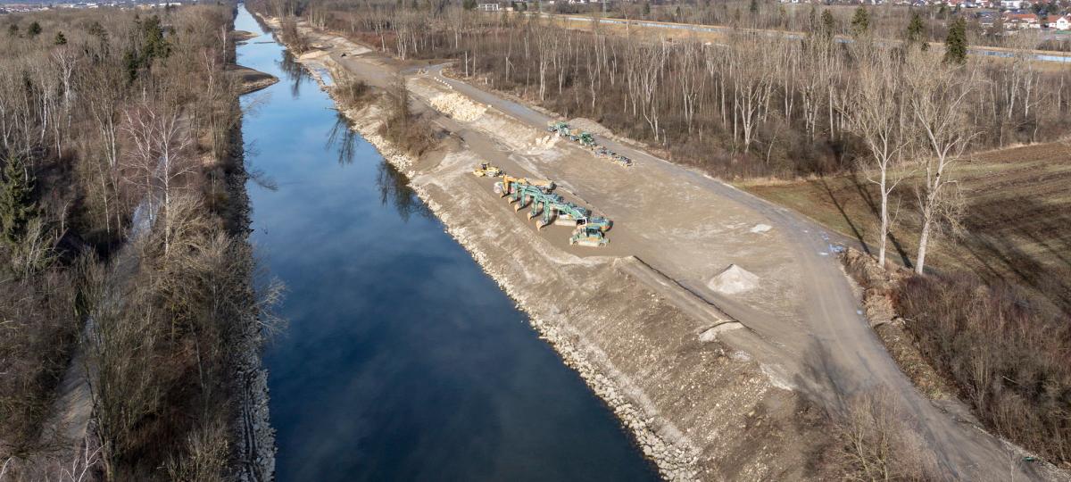 Viele Bäume gefällt: Bei Altenstadt entsteht eine neue Flusslandschaft