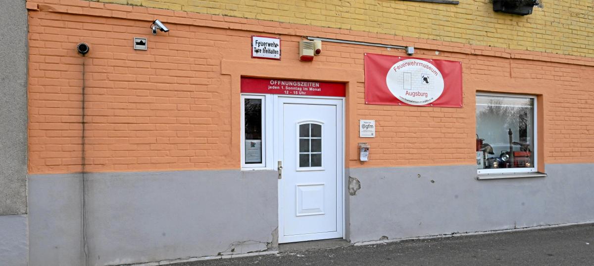Das Augsburger Feuerwehrmuseum sucht brandeilig ein neues Lager 