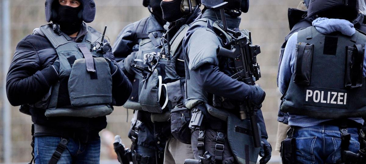 SEK schießt auf Randalierer – das ist der Stand der Ermittlungen