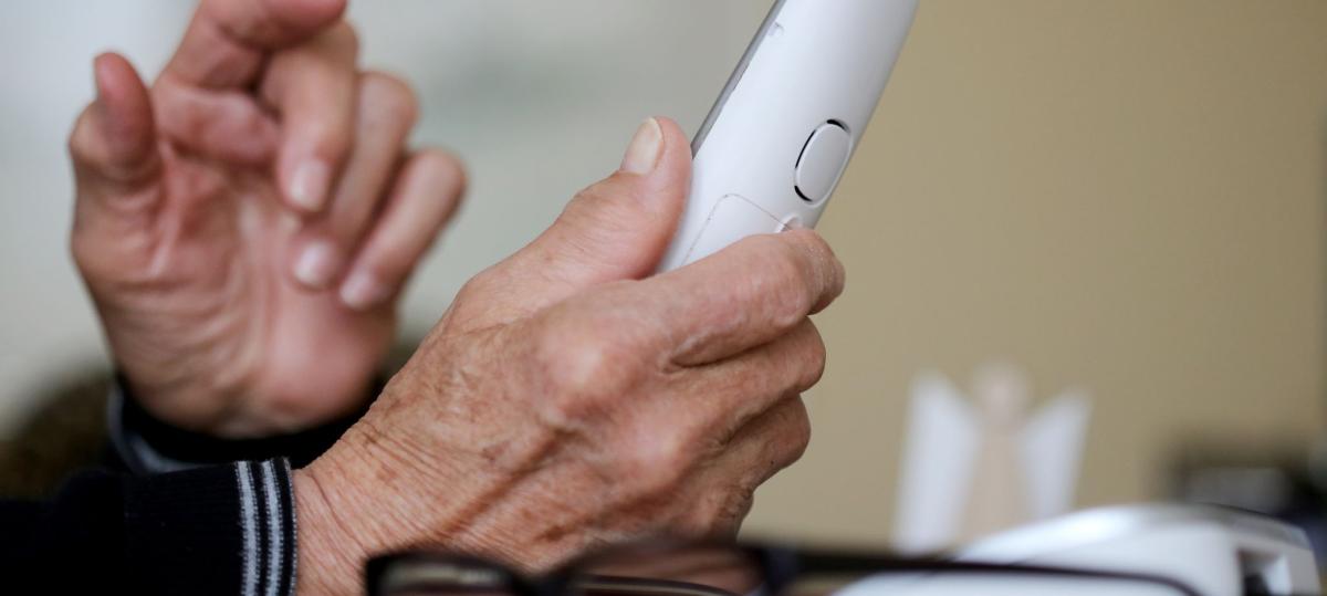 Falscher Bankmitarbeiter stielt EC-Karte samt Pin von 82-Jährigem