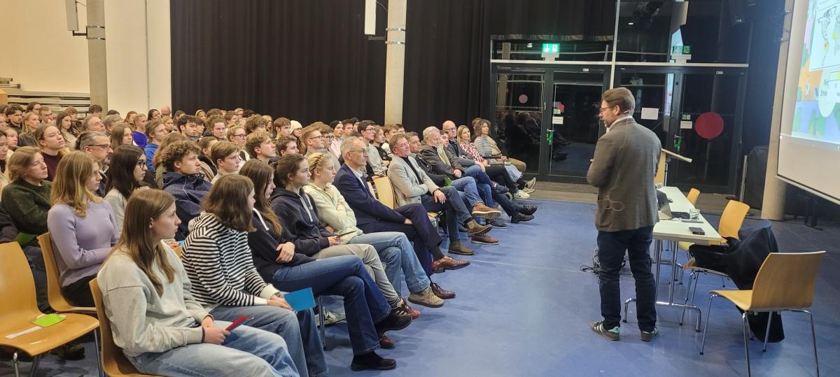 Bei der Forscherwoche am Ammersee-Gymnasium werden Problemlöser für die Zukunft gesucht