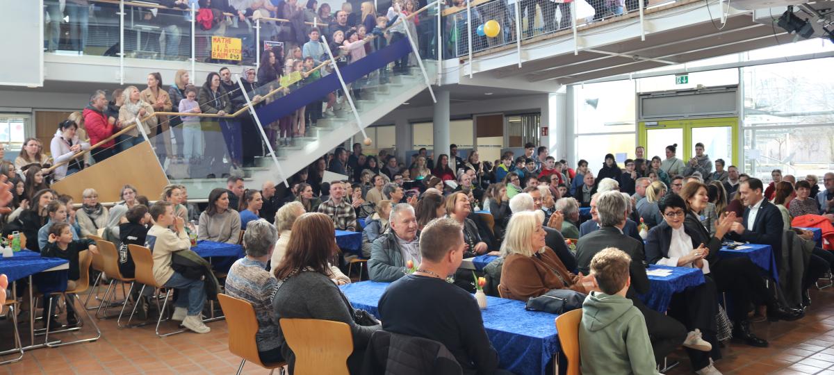 Wirtschaftsschule öffnet ihre Türen