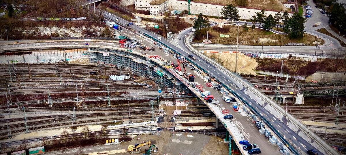 Sprechstunde auf der B10-Baustelle: Ein Foodtruck wird am Aussichtspunkt bereitstehen