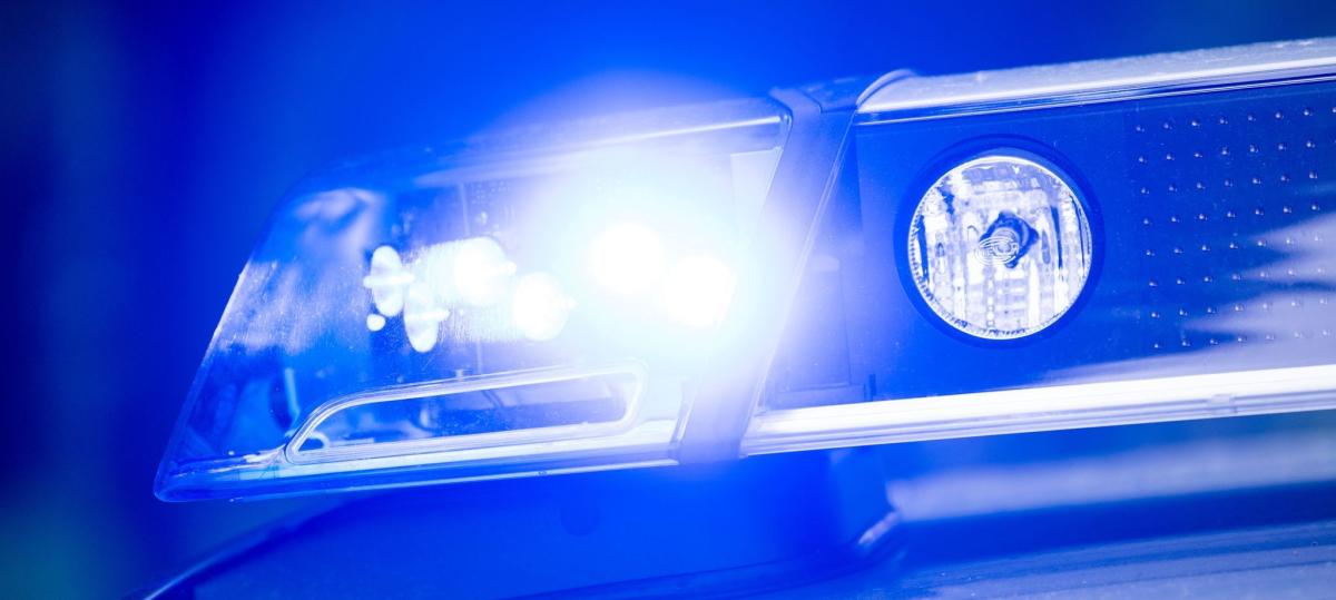 Zwei Autos krachen auf Ringinger Straße frontal zusammen