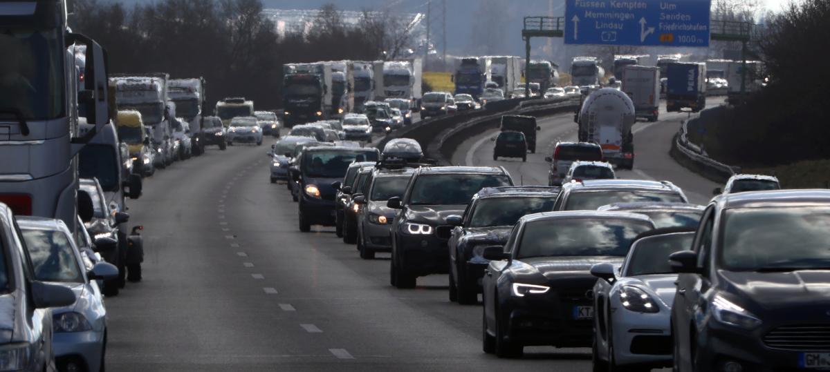 Umfrage: Was halten Sie vom neuen Anlauf für den Ausbau der A7?