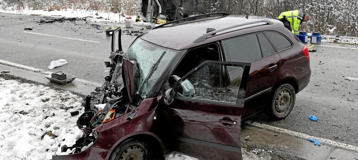 Nach tödlichem Unfall: Staatsanwaltschaft will Hergang mit Gutachten klären