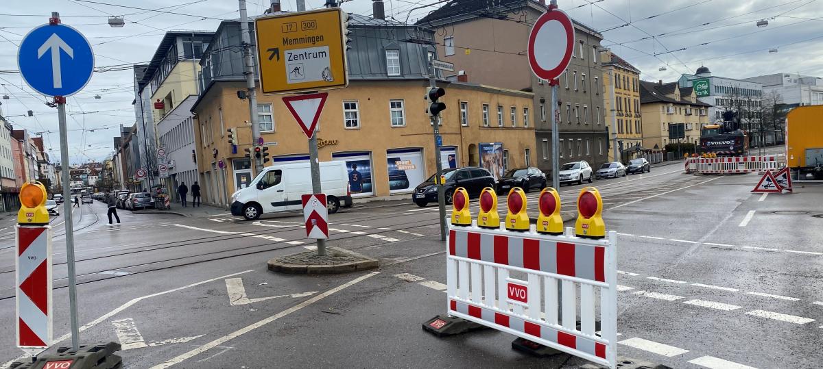 Ende der Staufalle: Wann die Langenmantelstraße wieder für Autos und Trams frei sein soll