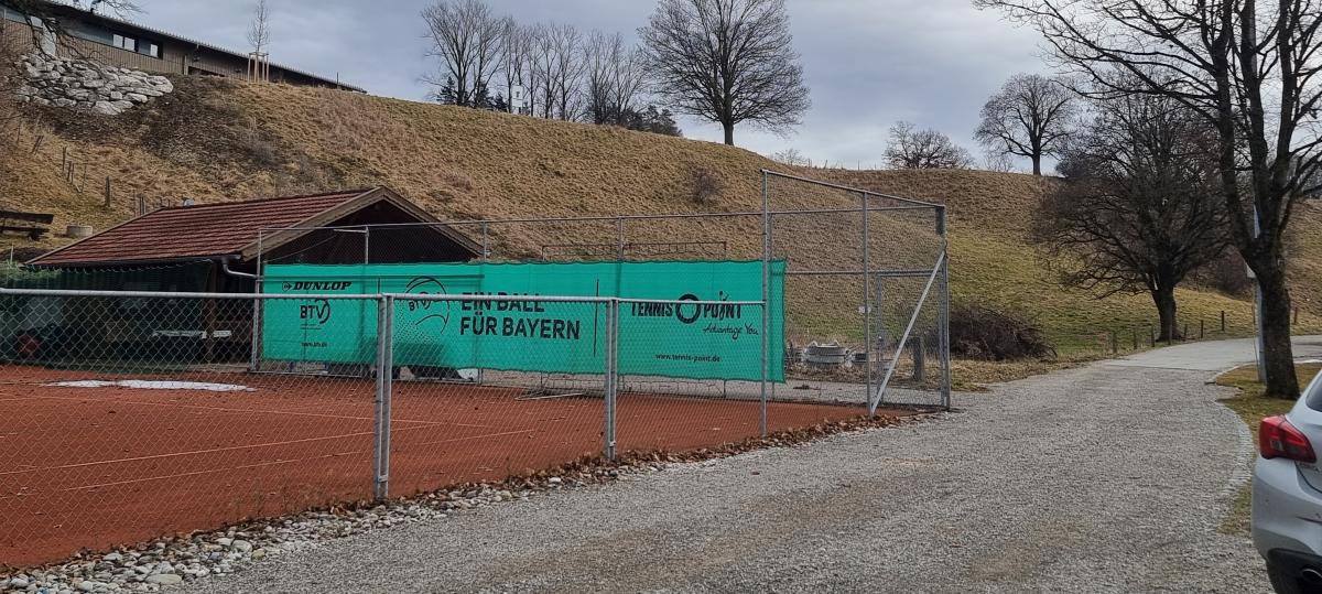 In Apfeldorf wird ein dritter Tennisplatz gebaut