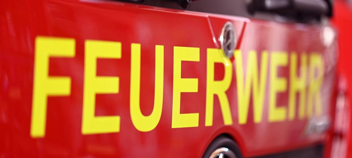 Wohnungsbrand in Wiblingen: Missglückter Löschversuch führt zu starker Rauchentwicklung