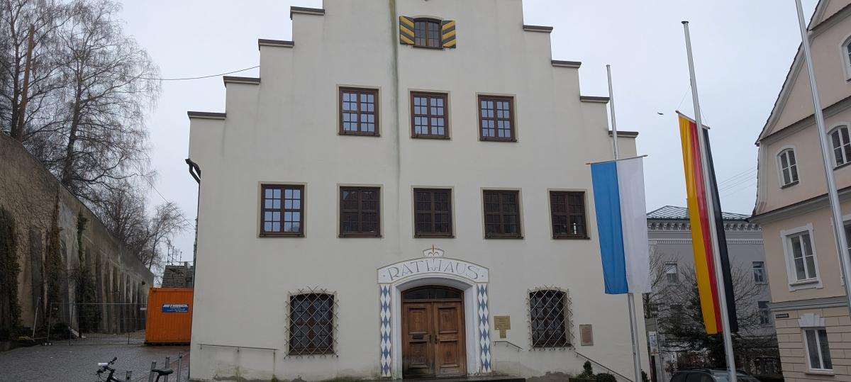 Bürgermeisterkandidaten wollen eine bessere Kommunikation aus dem Rathaus mit den Bürgern