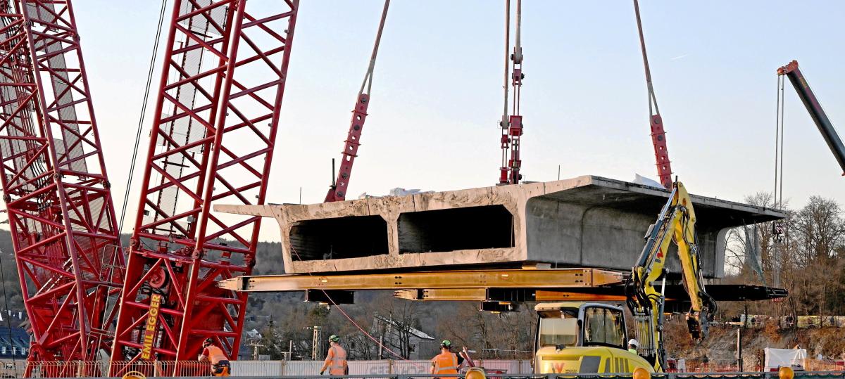 Mega-Baustelle an der B10in Ulm: Jetzt geht es der Brücke an den Kragen