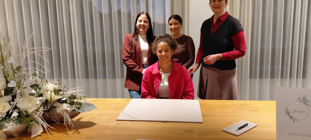 Modernes „Herzstück“: Sendener Trauzimmer kehrt in stilvollem Gewand ins Rathaus zurück