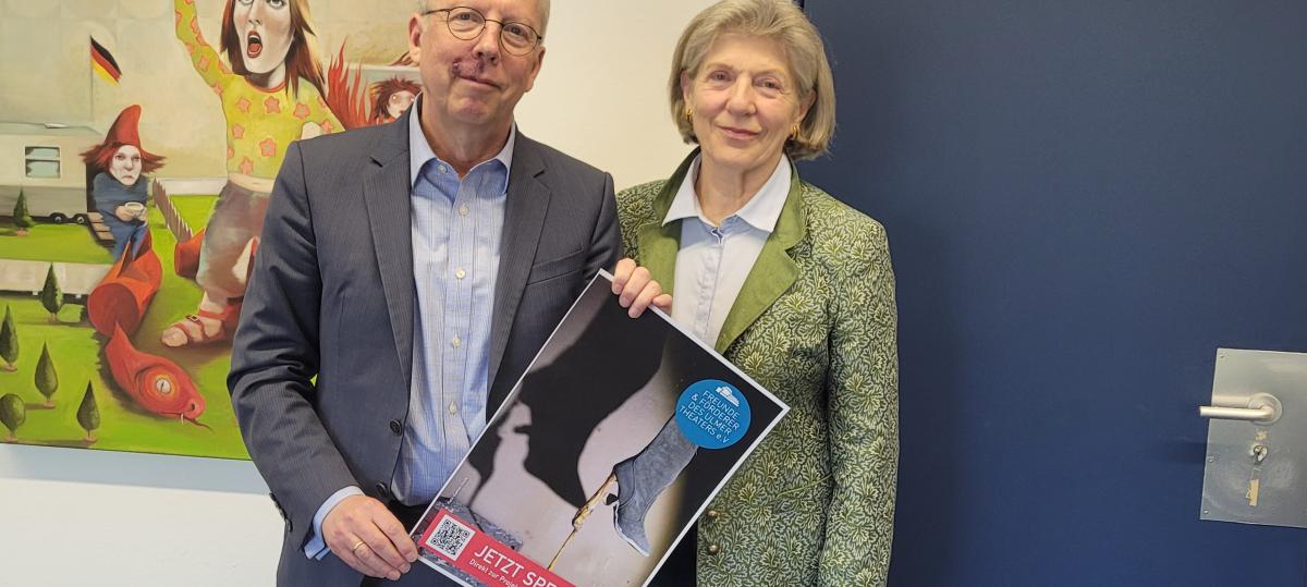 Nach Brandstiftung im Ulmer Theaterlager: So läuft die Spendenaktion