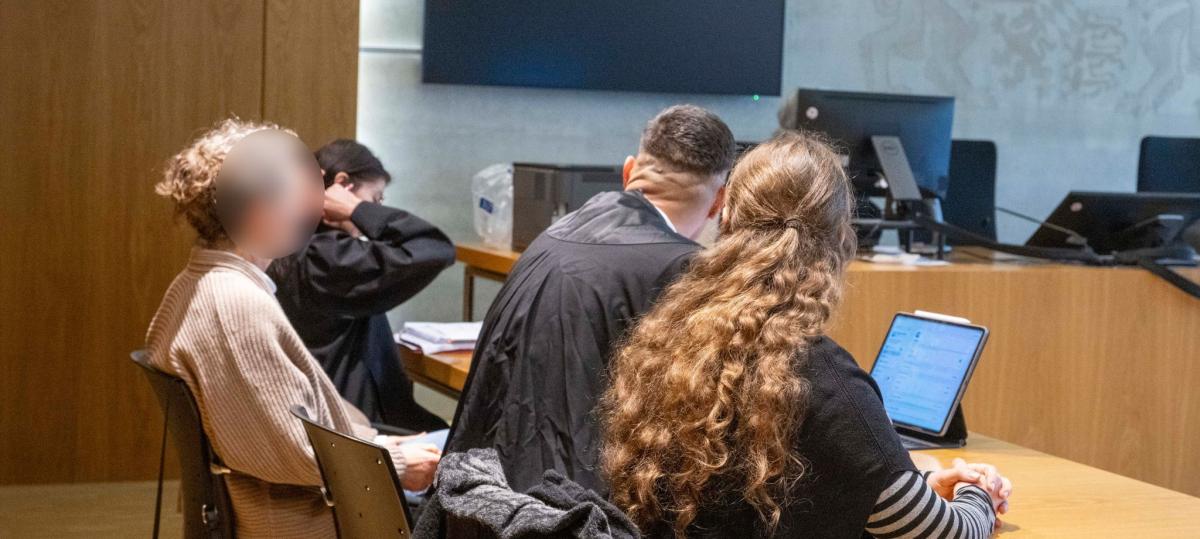 Baby stirbt bei Alleingeburt ohne Hebamme: Verursachte die Beckenendlage den Tod?