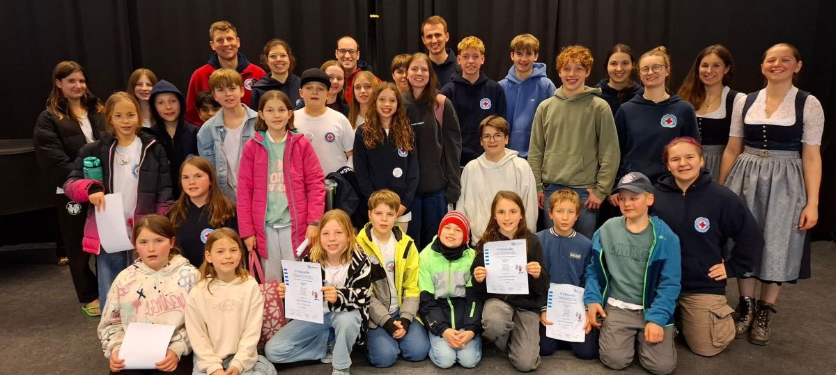 Wasserwacht Kaufering erfolgreich beim Regionalwettbewerb in Weilheim