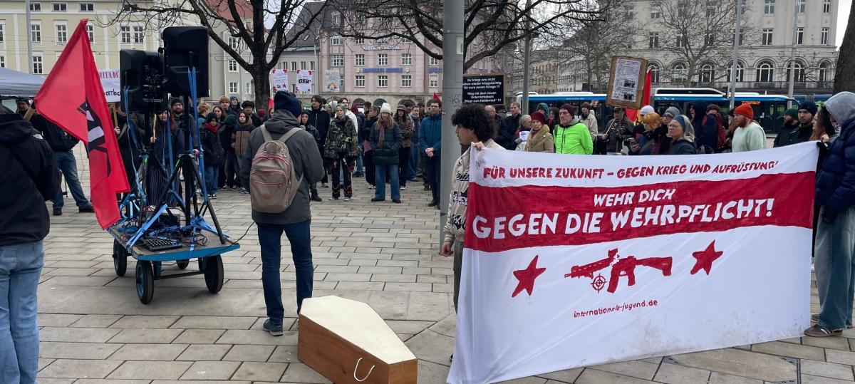 „Krieg ist einfach scheiße“: Aus Protest riskieren diese Jugendlichen Ärger mit ihrer Schule